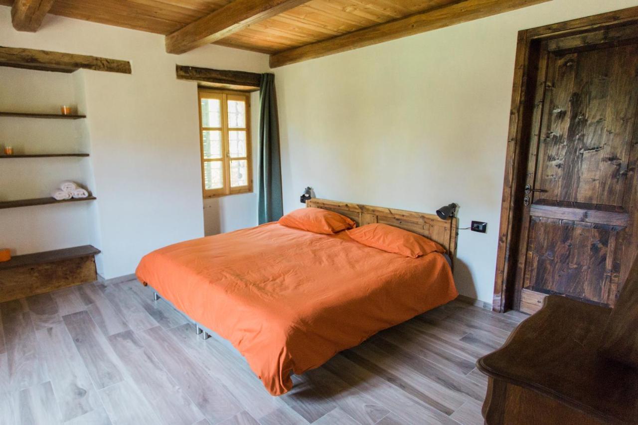 B&B Barbaia Levice ภายนอก รูปภาพ