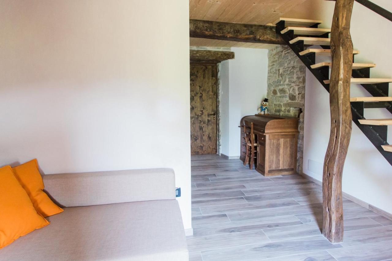 B&B Barbaia Levice ภายนอก รูปภาพ